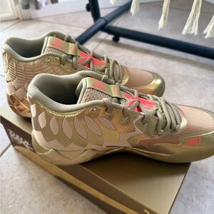 Puma LaMelo 01 Golden Rare